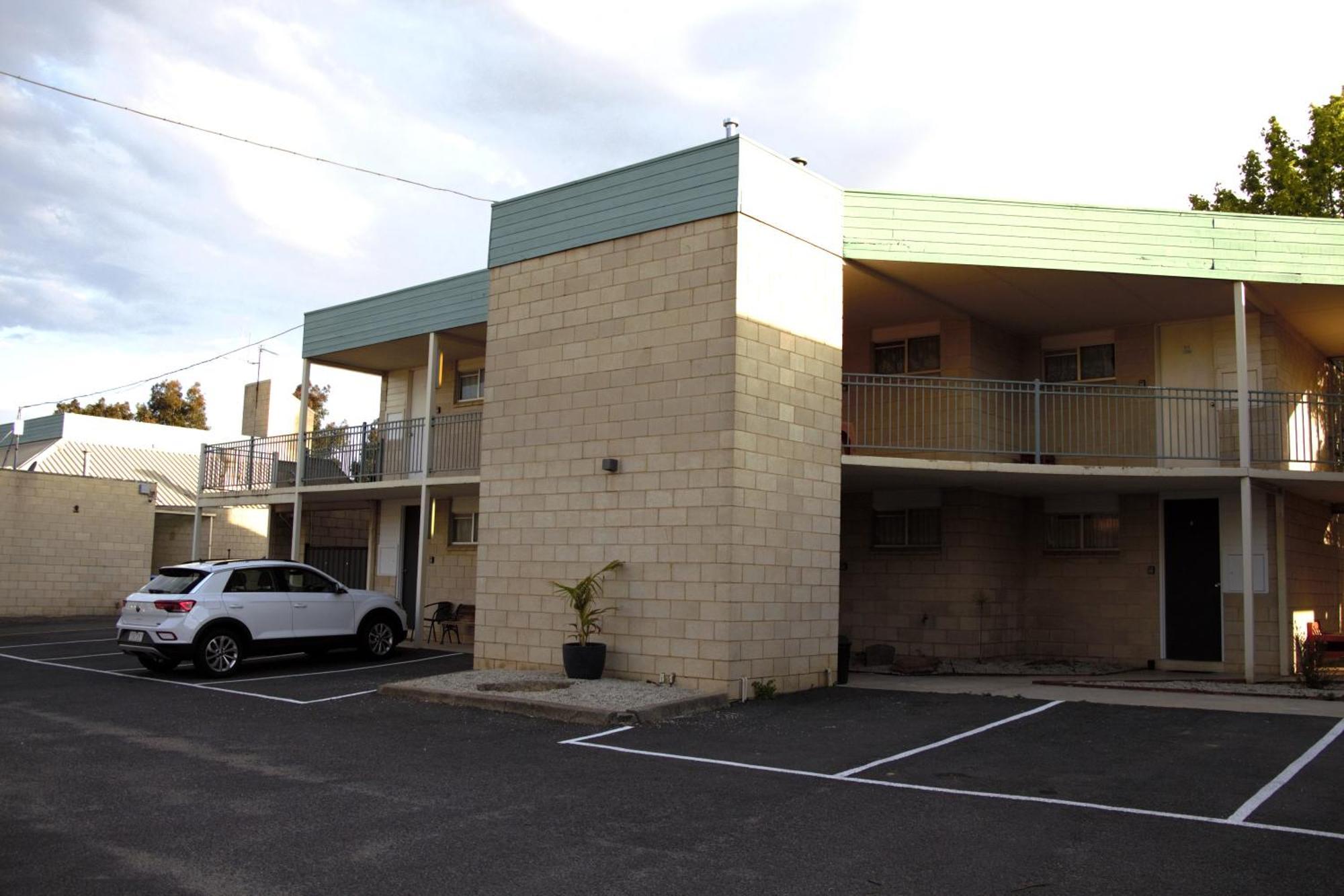 Bendigo Motor Inn Kangaroo Flat Exterior foto